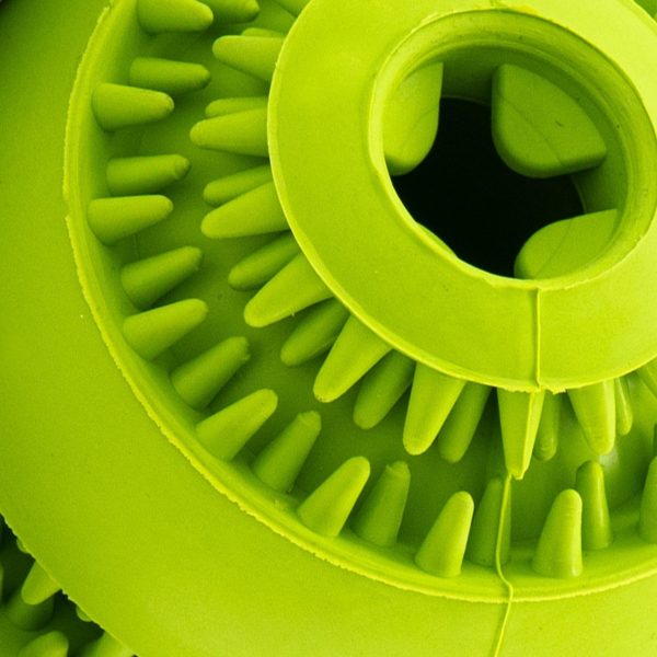 Pelota Para Perro Juguete Resistente Dispensadora De Premios Mr Wuff Grande Color Verde - Imagen 3